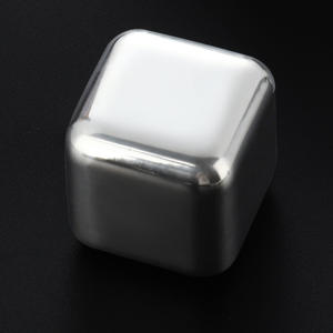 Juego de Piedras para Whisky Reutilizables de Acero Inoxidable 304, Cubitos de Hielo Dorados con Pinzas para Accesorios de Bebidas - Product Image 5