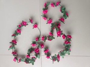 PONKING 8 Piezas de Guirnalda de Rosas Artificiales de Seda de 8.2 pies con Hojas Verdes, Decoración Grande para Colgar en Paredes y Arcos para Fiestas, Hogar y Bodas - Product Image 3