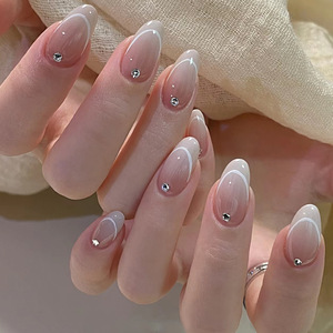 <span class=keywords><strong>Faux</strong></span> <span class=keywords><strong>ongles</strong></span> professionnels d'été pour la plage, non toxiques, sûrs, style américain, rouge festif, forme amande ou cercueil, avec logo personnalisé, durables en ABS - Product Image 4