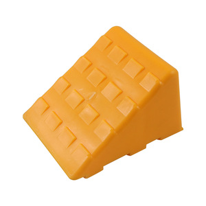 Cale de stationnement antidérapante en plastique pour caravane, camping-car et véhicule de camping - Product Image 1