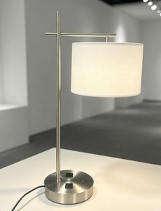 Lampe de chevet d'hôtel Wyndham pour chambre king-size, chambre d'hôtes, table de nuit simple, corps en fer nickel brossé, LED écologique, abat-jour noir, USB - Product Image 2