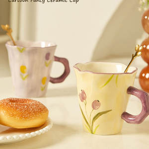 Muestra gratis 2024 nueva creativa flor pintada a mano lindas tazas de café de cerámica tulipán porcelana taza de leche tazas de té al por mayor - Product Image 6
