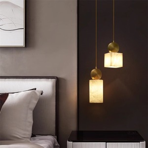โคมไฟหินอ่อนธรรมชาติแบบหัวเดียว LED ทรงสี่เหลี่ยมทองแดง โคมไฟบาร์หรูหรา - Product Image 3