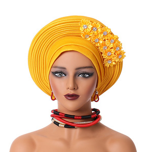Vente en Gros 2025 Nouvelle Arrivée Chapeau Turban à Strass pour Fille Magnifique Turban en Pierres Africaines Chapeaux de Luxe pour <span class=keywords><strong>Femme</strong></span> Mariage Foulard - Product Image 2
