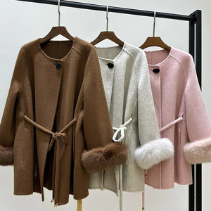 Elegante <span class=keywords><strong>pelliccia</strong></span> di volpe O <span class=keywords><strong>collo</strong></span> <span class=keywords><strong>cappotto</strong></span> doppio lato in lana con cintura da <span class=keywords><strong>donna</strong></span> <span class=keywords><strong>cappotto</strong></span> in Cashmere con sciarpa - Product Image 3
