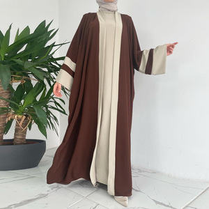 Ensemble Robe Abaya Musulmane <span class=keywords><strong>Femme</strong></span> pour l'Aïd en Gros, Nouvelle Vente Chaude, Polyester de Haute Qualité, Ensemble 2 Pièces Abaya Dubaï Femmes Arabes - Product Image 1