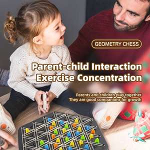 เกมหมากรุกเรขาคณิตแบบอินเทอร์แอคทีฟ บอร์ดทริกเกิล ฝึกฝนการเชื่อมโยงด้วยยางรัดพลาสติก สำหรับการฝึกตรรกะสำหรับครอบครัว - Product Image 5