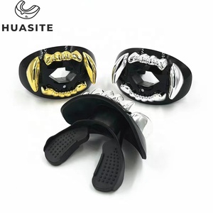 HUASITE-Protector bucal personalizado para fútbol americano, protector bucal para <span class=keywords><strong>labios</strong></span>, dientes dorados y plateados - Product Image 1