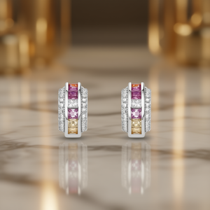 Orecchini a polsino di lusso in oro bianco con diamanti colorati taglio Princess, incastonatura a canale, design geometrico per donna, da indossare tutti i giorni - Product Image 2