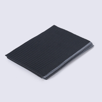 Logo personnalisé NOUVEAU PRODUIT Bavettes dentaires imperméables Médicales Noires Jetables Bavettes dentaires à trois plis 13*18 pouces