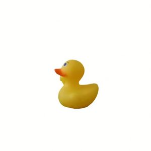 En Stock Juguete Patito Flipper de PVC, 2 Pulgadas, Modelo 53, para Jóvenes de 7 a 14 Años, Diversión con el Dedo Medio - Product Image 3