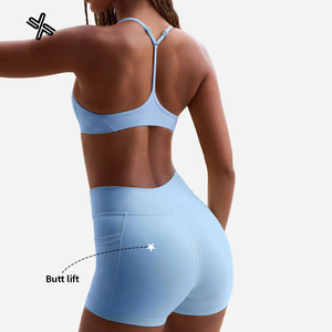 Baju Olahraga 2-Piece Yoga Wear Sportswear Set dengan Bra Olahraga Halter Neck Elastis Tinggi dan Celana Pendek Fitness dengan Desain Silang di Pinggang yang Cantik - Product Image 2