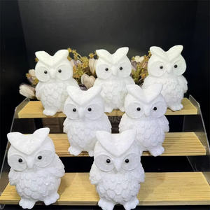 Vente en gros d'animaux mignons en cristal Pierres de guérison hibou en jade blanc pour la décoration - Product Image 1