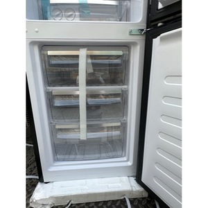 Réfrigérateur Loretto 278L avec miroir en verre, couleur noire, autoportant, commande électronique, dégivrage automatique, compresseur, affichage LED - Product Image 5