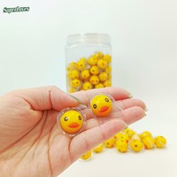 Multicolor blokvormige zoete eendvormige fruitgummies in doos, SuperLoves merk