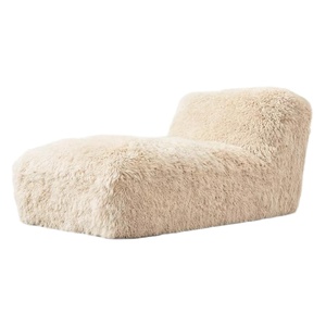 Chaise longue sans accoudoirs HDC 100% artisanale, style mid-century, capitonnée, en peau de mouton naturelle, pour chambre, hôtel ou salon - Product Image 4