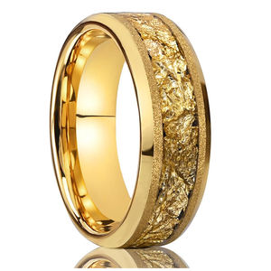 高级ファッションジュエリー18Kイエローゴールドタングステンリング新デザイン8mmゴールド箔タングステンリングジュエリーインレイゴールドリーフ - Product Image 1