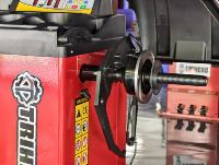 Prix d'usine OEM, combiné démonte-pneus et équilibreuse de pneus à vendre, bras d'assistance latérale, machine à changer les pneus, machine à équilibrer les roues