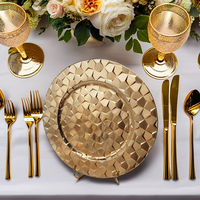 Assiettes rondes en plastique dorées à vendre, 13 pouces, style classique, pour la décoration de table de mariage et de fête, approvisionnement en vrac