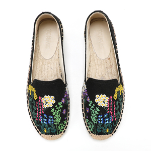 Sandali piatti Comfort estivi da <span class=keywords><strong>donna</strong></span> Slip On Comfort <span class=keywords><strong>scarpe</strong></span> di tela <span class=keywords><strong>espadrillas</strong></span> ricamate a mano <span class=keywords><strong>scarpe</strong></span> Casual da <span class=keywords><strong>donna</strong></span> - Product Image 4