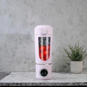Mini-<span class=keywords><strong>mixeur</strong></span> <span class=keywords><strong>portable</strong></span> rechargeable USB 450 ml avec 12 lames pour jus fraîchement pressé, idéal pour l'extérieur, la voiture et le camping-car - Product Image 3