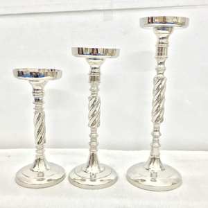 Ensemble de 3 bougeoirs en métal argenté de luxe, support à bougies, éclairage, décorations de mariage et de Noël - Product Image 1