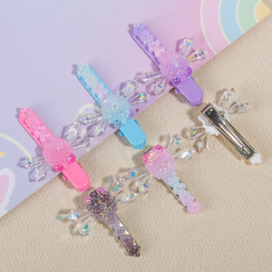Accesorios de resina DIY al por mayor: colgantes para teléfono, llaveros, pinzas para el pelo, coleteros, imanes para nevera, libélulas con purpurina degradada - Product Image 3