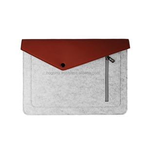 Funda Portátil Personalizada, Duradera, Simple, de Fieltro PET Gris Claro, Maletín Portadocumentos para Oficina y Negocios - Product Image 2