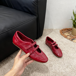 Chaussons de ballet pour femmes - Product Image 1