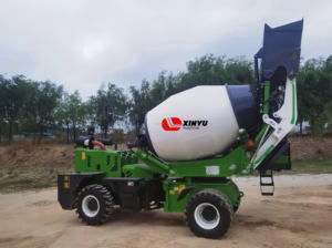 รถผสมคอนกรีตแบบตักเอง ซินยู 4 ลูกบาศก์เมตร ระบบไฮดรอลิกนำเข้า เครื่องยนต์ยูชัย กำลัง 92 กิโลวัตต์ สำหรับงานก่อสร้างถนน - Product Image 6
