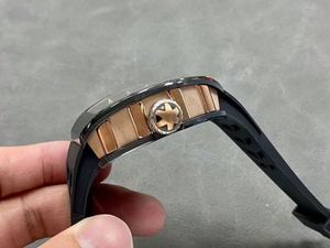 Reloj Automático Mecánico de Acero Inoxidable con Esfera de Agujas - Unisex, Resistente al Agua 30 bar, Estilo Moderno y Lujoso - Product Image 3