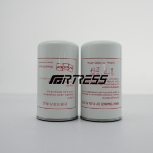Venta Directa de Fábrica: Filtro de Combustible para Excavadora 65.12503-5033A 23390-E0050 VH23390E0020 P502466 SN25064 SK3057 - Product Image 5