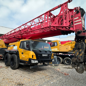 Grúa sobre Camión Usada Sany de 80 Toneladas en Venta, Alta Eficiencia de Trabajo - Product Image 1