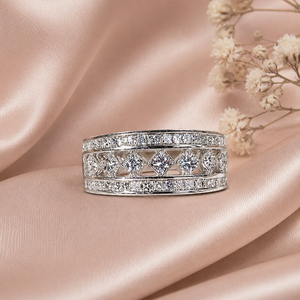 Anello Geometrico a Forma di Diamante per Donne, Gioiello Minimalista ed Elegante per Uso Quotidiano - Product Image 6