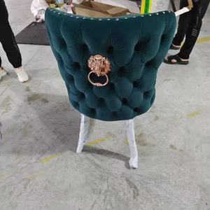 <span class=keywords><strong>Chaises</strong></span> <span class=keywords><strong>de</strong></span> salle à manger Lion Knocker au design moderne, capitonnées <span class=keywords><strong>en</strong></span> velours, avec pieds <span class=keywords><strong>en</strong></span> acier inoxydable, <span class=keywords><strong>lot</strong></span> <span class=keywords><strong>de</strong></span> <span class=keywords><strong>6</strong></span> - Product Image 1