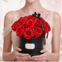 Kotak Hadiah Sabun Mawar Buatan Tangan Buket Bunga Artifisial dalam Kotak Bulat Hadiah Romantis untuk Hari Valentine