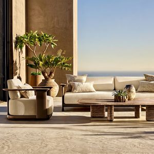 Conjunto de Sofá Contemporáneo para Exteriores con Mesa de Centro en Tela Beige y Estructura de Madera para Jardín o Patio - Product Image 1