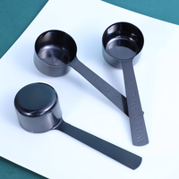 Ensemble de cuillères à mesurer noires de 60ml Outils écologiques avec capacités de 60ml Comprend des tasses à mesurer et une cuillère à soupe