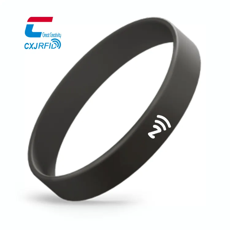 Bán Hot Không Thấm Nước Thụ Động RFID Silicone Tay Wristband NFC Vòng Đeo Tay Kỹ Thuật Số Thẻ Kinh Doanh Để Chia Sẻ Phương Tiện Truyền Thông Xã Hội