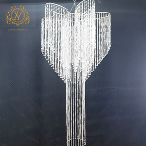 Oggetti di scena per festa di nozze in acrilico chiaro lampadario con perline per decorazione del soffitto di nozze - Product Image 6