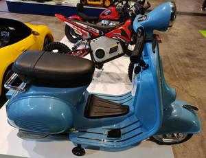2024 Nueva motocicleta eléctrica para niños con licencia <span class=keywords><strong>Vespa</strong></span> <span class=keywords><strong>12V</strong></span> Ride on Toy - Product Image 4