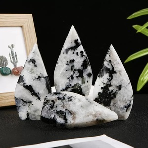 En gros, Ornement de lune en pierre de lune arc-en-ciel naturelle, en forme de sceptre, de baton, de tour, de baguette ou de goutte d'eau, pour la décoration intérieure Feng Shui et comme cadeau - Product Image 3