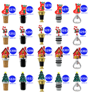 Christmas Stocking Bottle Stopper Red With Tree Design Cork Seal Wine Accessory - Product Image 3