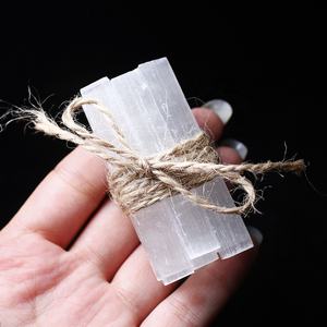 Set Regalo di Cristalli Grezzi di <span class=keywords><strong>Selenite</strong></span> Bianca Naturale all'Ingrosso per Meditazione - Product Image 3