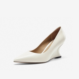Nine West 2025 Zapatos de Tacón Alto con Plataforma de 5 cm para Mujer, con Logotipo Personalizado, Diseño Veraniego, Cómodos, Transpirables, Punta en Pico, Tacón Grueso, de Goma - Product Image 3