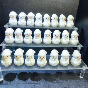 Bán Buôn Bằng Đá Cẩm Thạch Trắng Khắc Thủ Công Mỹ Nghệ Tinh Thể Tự Nhiên Trắng Ngọc Người Tuyết Cho Giáng Sinh Trang Trí - Product Image 3