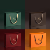 Sacs en papier de luxe en gros pour cadeaux, emballages personnalisés pour bijoux et cosmétiques, sacs en papier avec rubans et poignées