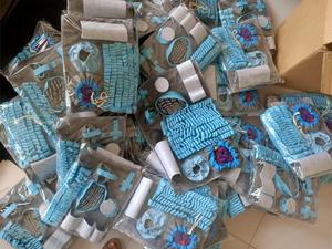 Piazze divertenti imbottiture profumate per animali da addestramento giocattoli IQ con ventose che decomprimono coperte per cani che nascondono pastiglie profumate - Product Image 6