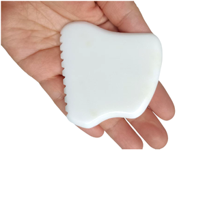Raspador Facial Gua Sha de Jade Blanco Chino Natural, Herramienta de Belleza Antienvejecimiento con Peine - Product Image 4
