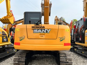 Offre Spéciale : Mini-Excavatrice sur Chenilles Sany SY95C 7T avec Godet de 0,38 m, Moteur Mitsubishi et Contrôle PLC - Product Image 2
